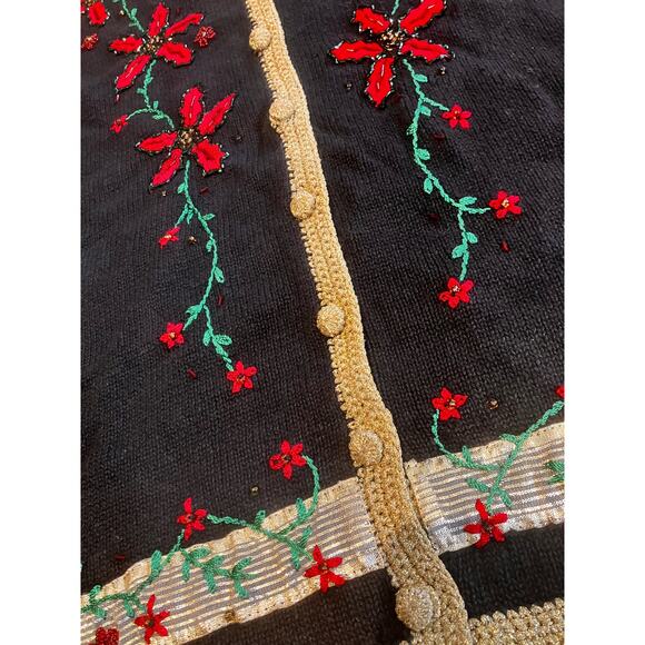 Studio Joy Christmas Vest 2X Poinsettias - Picture 5 of 8